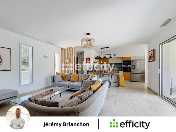 Maison
         5 pièces
        - 125 m² Bien prestige 610 000 € *