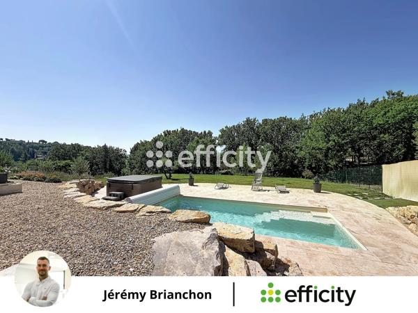 Maison
         5 pièces
        - 125 m² Bien prestige 610 000 € *