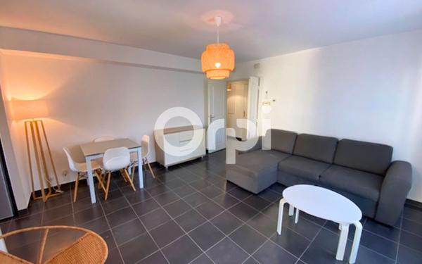 Appartement à vendre    2 pièces • 45,68 m2 Mandelieu-la-Napoule