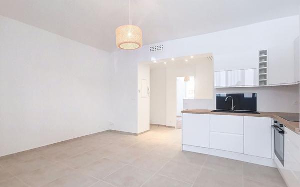 Appartement à vendre    4 pièces • 79,74 m2 Toulon