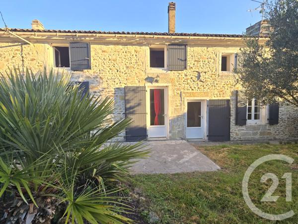 Maison à vendre  5 pièces - 172,65 m2 VARZAY - 17