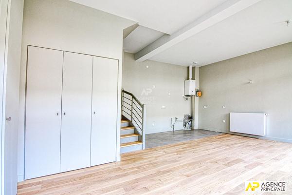Versailles Notre Dame - Maison 3 pièces 65.8 m ² au sol avec terrasse arborée de 17,5 m² 698 000 € **  - Référence  28268