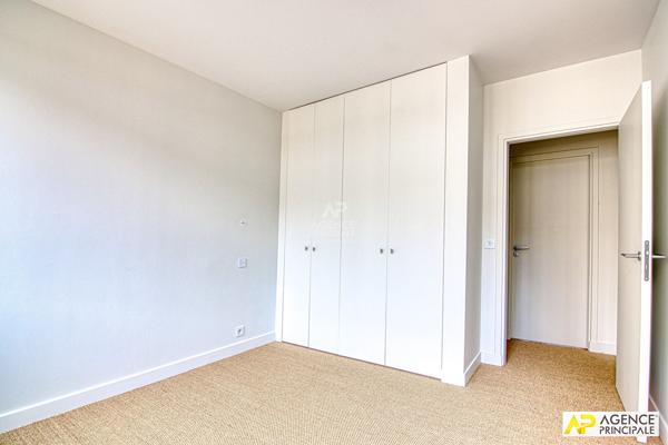 Versailles Notre Dame - Maison 3 pièces 65.8 m ² au sol avec terrasse arborée de 17,5 m² 698 000 € **  - Référence  28268