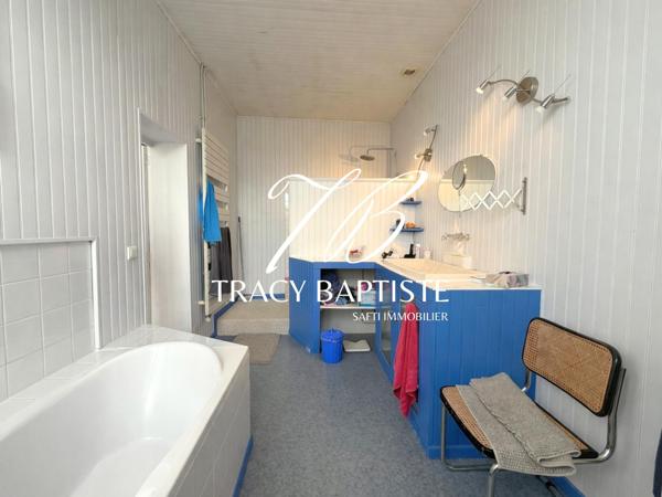 Maison familiale 8 chambres, Hangar et Jardin