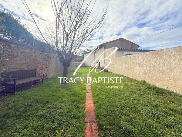 Maison familiale 8 chambres, Hangar et Jardin