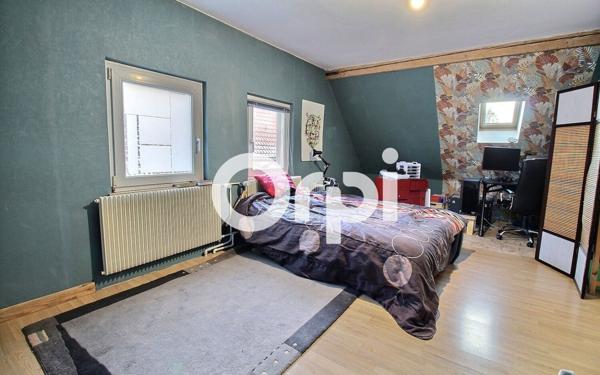 Maison à vendre    6 pièces •  Volksberg