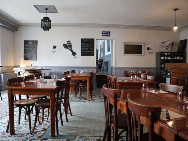 Fonds de commerce de restaurant - bar, à vendre SAINT DESERT (71)