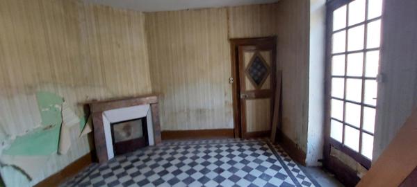 Maison avec des pièces Lumineuses à Rénover à votre gout !