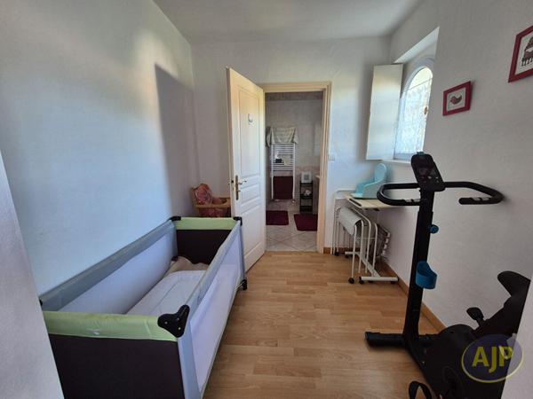 Maison à vendre Challans - 6 pièces, 213m² avec 3 chambre(s) à 529 900€ - AJP Immobilier Challans