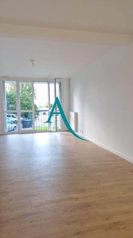 CAUCRIAUVILLE Appartement entièrement rénové sur Le Havre 5 pièces 84 m2