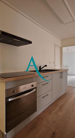 CAUCRIAUVILLE Appartement entièrement rénové sur Le Havre 5 pièces 84 m2
