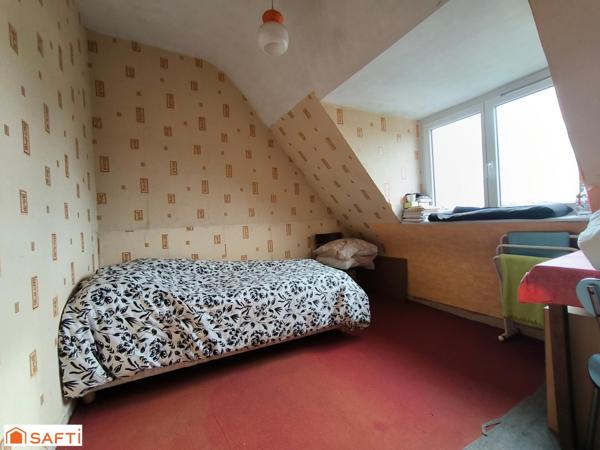 Belle batisse proche de la mer