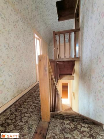 Belle batisse proche de la mer