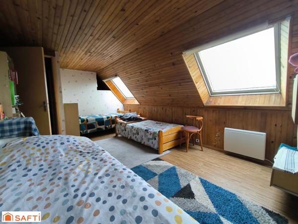 Belle batisse proche de la mer