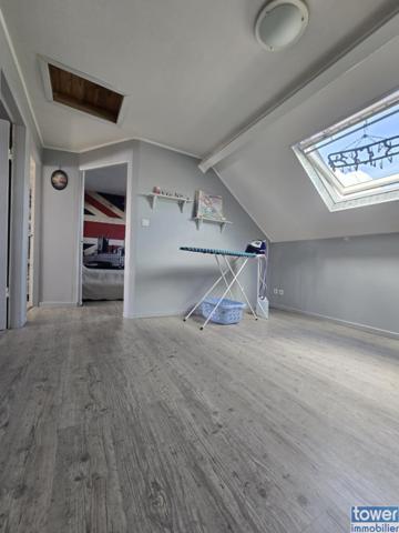 Maison semi individuelle avec jardin – DPE D