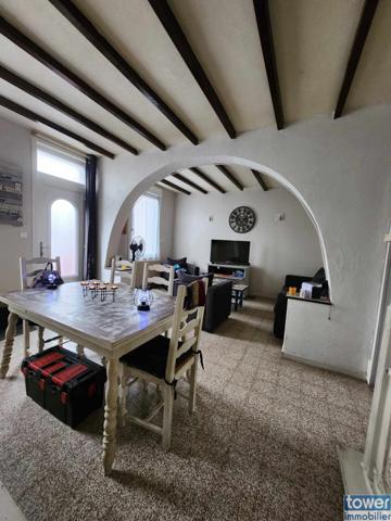 Maison semi individuelle avec jardin – DPE D