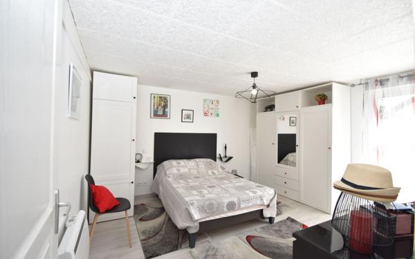 Maison à vendre    6 pièces •  Hagetmau