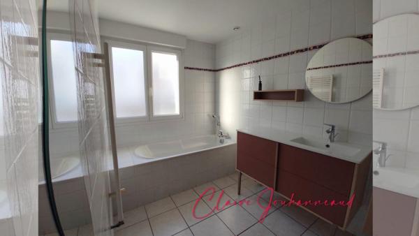 Maison Appartement avec terrasse
