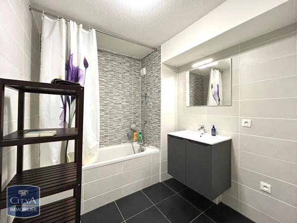 Appartement à louer 3 pièces 60m²