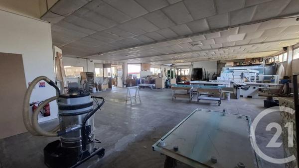 à vendre  928,60 m 2   BRENS  - 81