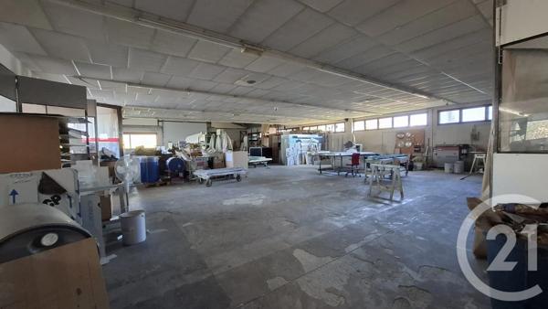 à vendre  928,60 m 2   BRENS  - 81