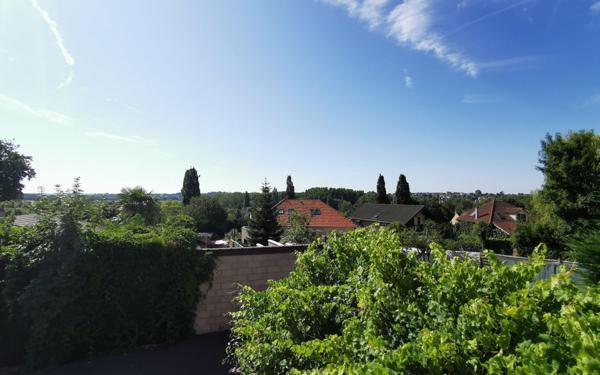 Maison à vendre    5 pièces • 150 m2 Varennes-Jarcy