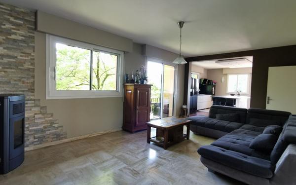 Maison à vendre    5 pièces • 150 m2 Varennes-Jarcy