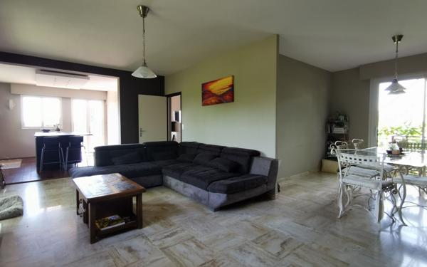 Maison à vendre    5 pièces • 150 m2 Varennes-Jarcy