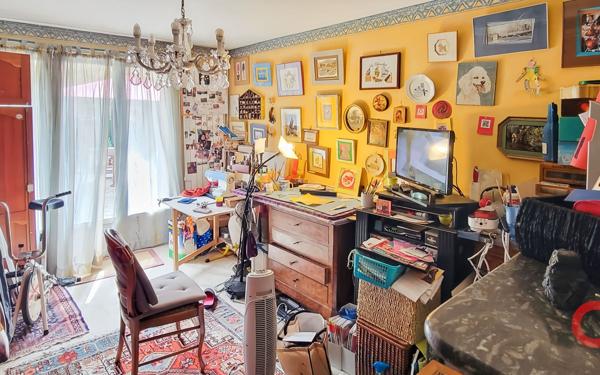 Maison à vendre    6 pièces •  Saint-Denis