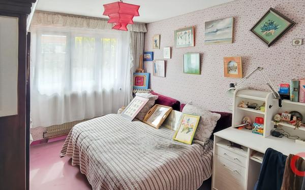 Maison à vendre    6 pièces •  Saint-Denis