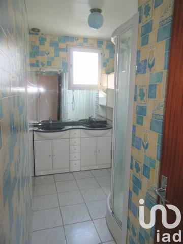 Maison traditionnelle 4 pièces de 101 m² à Bressuire (79300)