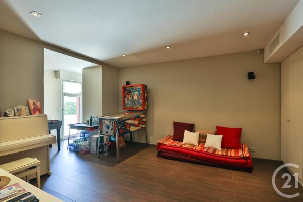 Maison à vendre  9 pièces - 426,60 m2 VILLEFRANCHE SUR MER - 06