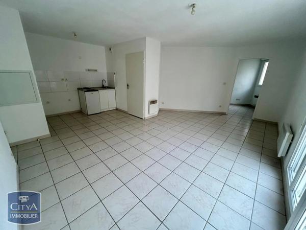 Appartement à louer 2 pièces 54.6m² Nîmes (30000)