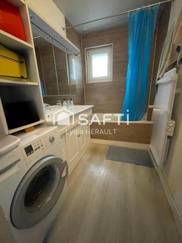 Maison de ville spacieuse idéalement située dans le centre historique de COGNAC