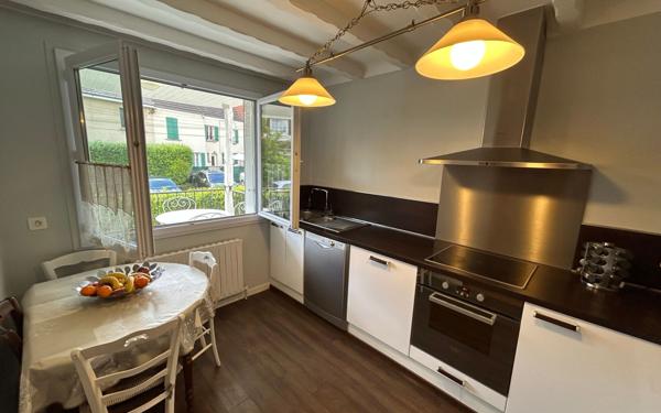 Maison à vendre    6 pièces •  Nanteuil-lès-Meaux