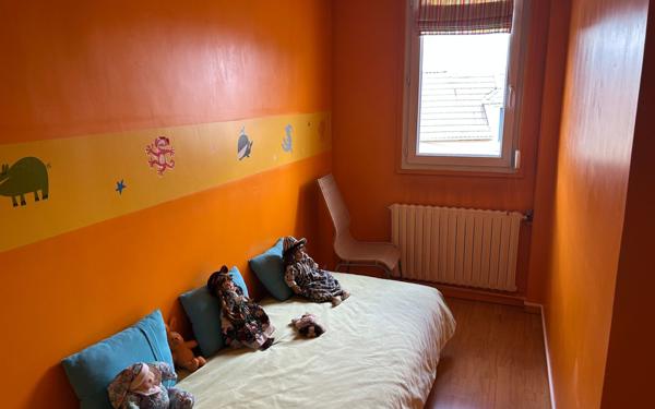 Maison à vendre    6 pièces •  Nanteuil-lès-Meaux