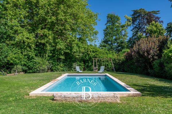 Champagne-au-Mont-d'Or, Maison 5 Chambres -  210 m² à vendre