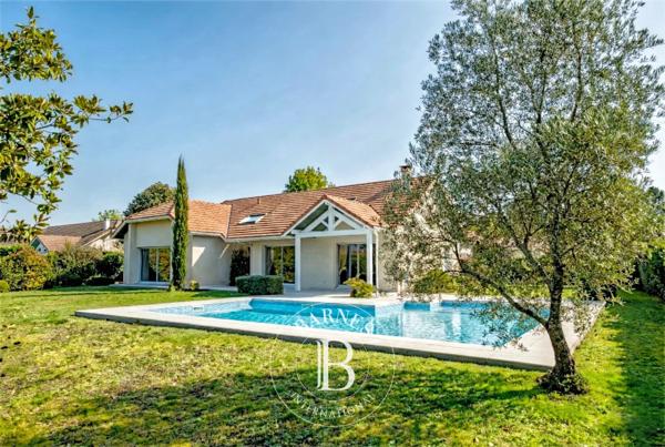 Pessac, Maison 3 Chambres -  165 m² à vendre