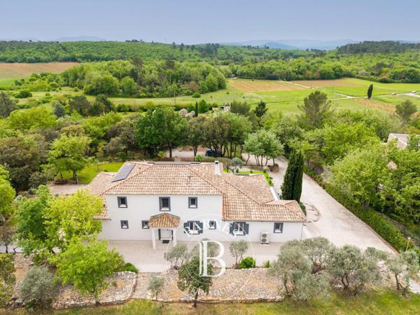Saint-Maximin-la-Sainte-Baume, Villa 4 Chambres -  260 m² à vendre