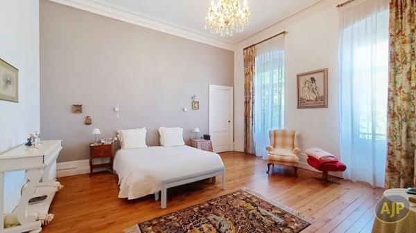 Biens de prestige à vendre Libourne : 1 045 000 € - AJP Immobilier Libourne