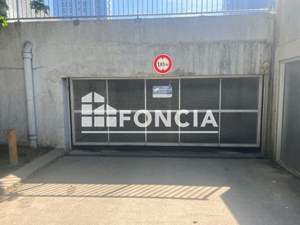 Location Parking - VULCAIN I Nantes 44200