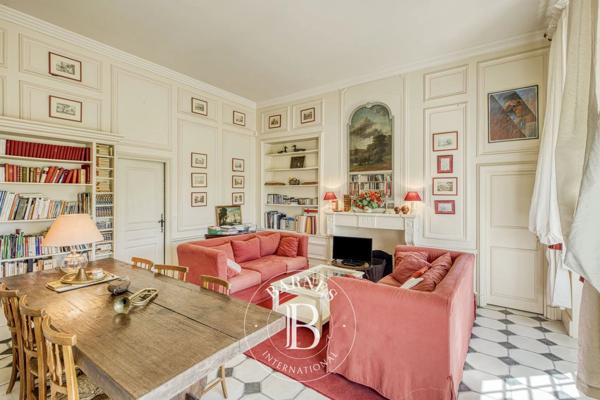 Valence, Maison 13 Chambres -  611 m² à vendre