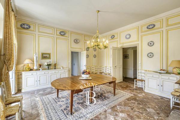 Valence, Maison 13 Chambres -  611 m² à vendre