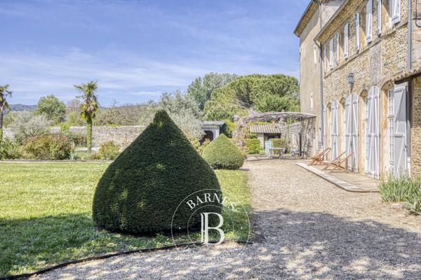 Valence, Maison 13 Chambres -  611 m² à vendre