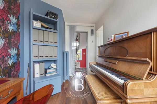 Clamart, Maison  280 m² à vendre