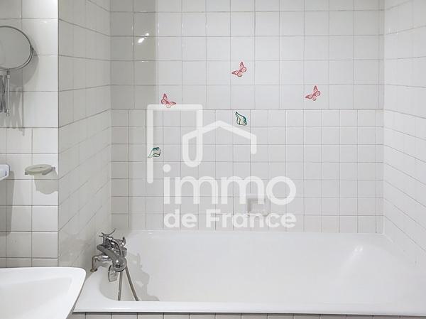 Appartement Oyonnax 1 pièce(s) 30.02 m²