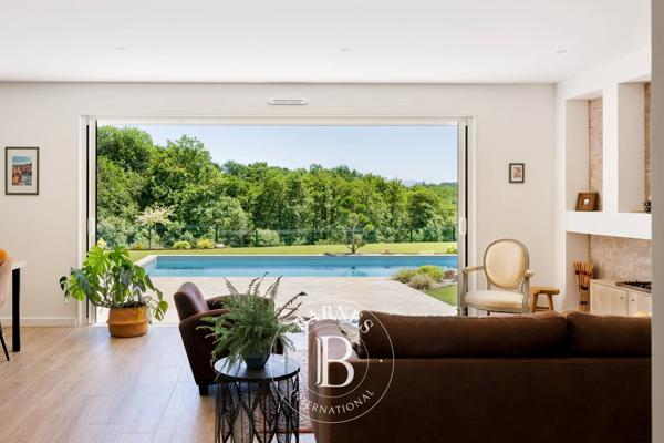 Arcangues, Maison 6 Chambres -  260 m² à vendre