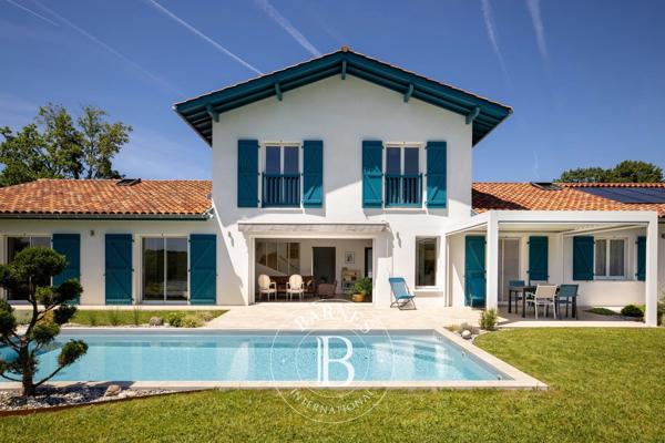 Arcangues, Maison 6 Chambres -  260 m² à vendre