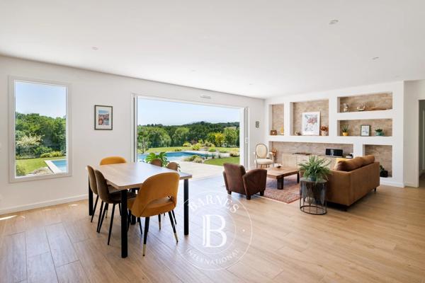 Arcangues, Maison 6 Chambres -  260 m² à vendre