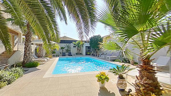 Dpt Hérault (34), à vendre Bessan – Maison 5 pièces + 3 studios – Piscine – Prix en baisse